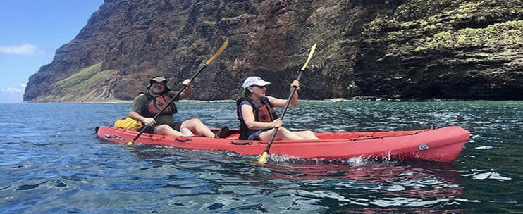 Miloli’i Paddle on Na Pali Coast by Outfitters Kauai