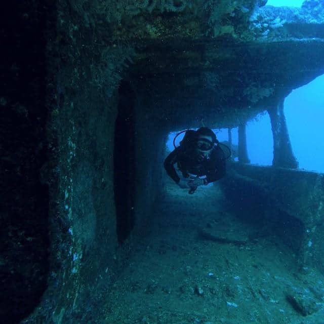2 Tank Shipwreck and Reef Dives – Waikiki – Haleiwa, Oahu