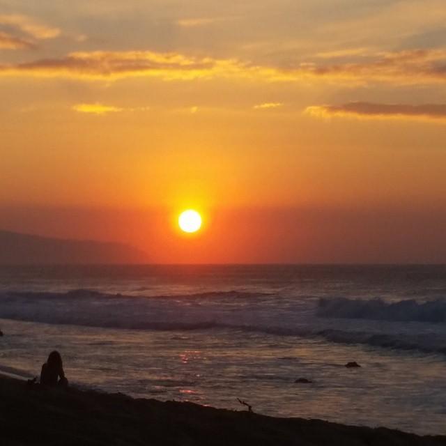 Sunset BBQ & Surf Lesson -Haleiwa, Oahu