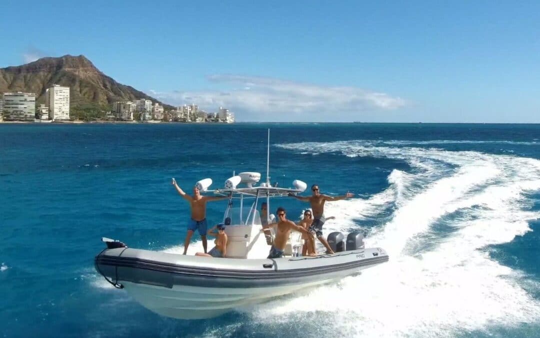 Adventure Boat/Snorkel Tour | Honolulu, Oahu