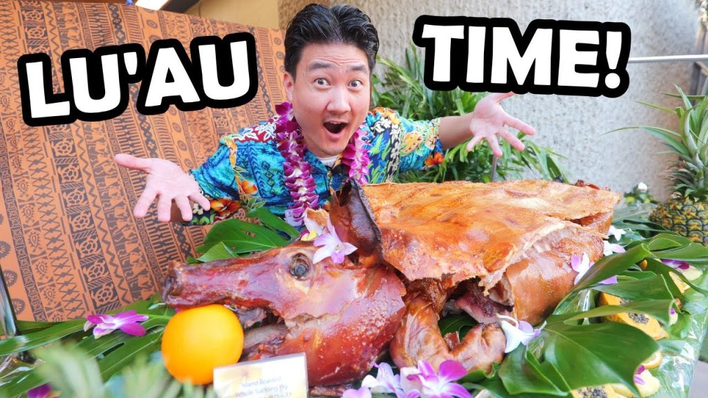 All You Can Eat HAWAIIAN BUFFET at WAIKIKIs BIGGEST LUAU SHOW!