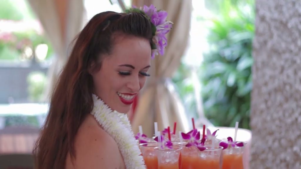 Oahu Luau Dinner and Show | Rock-A-Hula Waikiki